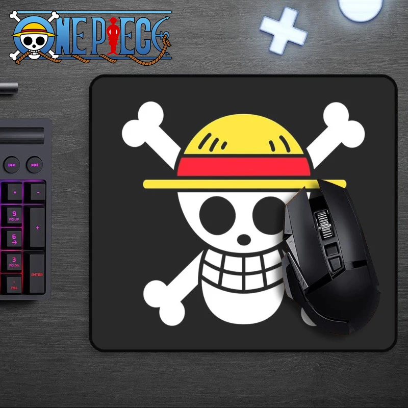 漫画マウスパッドワンピースアニメかわいいキーボードラップトッ - Laptop Accessories Mouse のレビューと価格